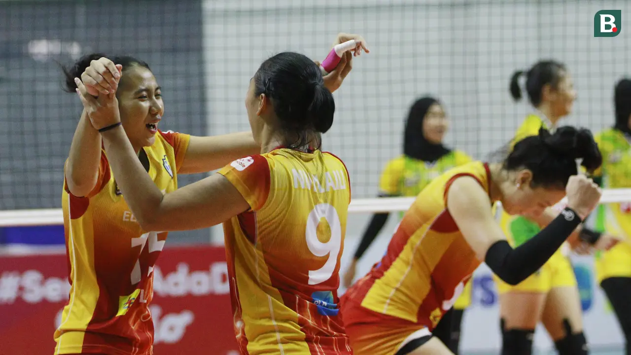 Foto: Tangisan Haru Nurlaili Kusumah Usai Membawa Jakarta Elektrik Melibas Gresik Petrokimia di PLN Mobile Proliga 2022