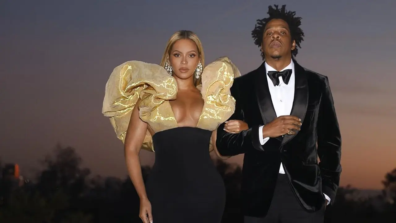 Beyonce dan Jay-Z Bawa Botol Minum Sendiri ke Golden Globes 2020