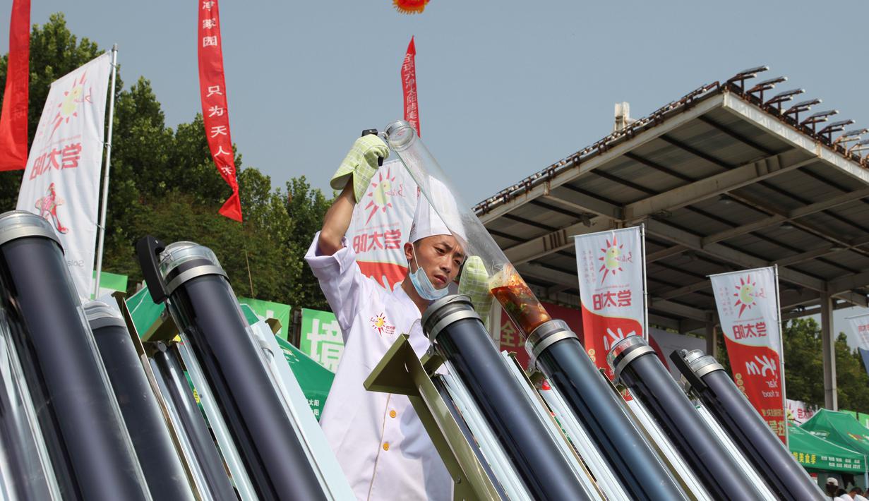 FOTO: Seru, Puluhan Koki Ikuti Festival Kompor Tenaga ...