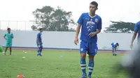 Gelandang Persib Bandung Abdul Aziz senang bisa melakoni debut di Shopee Liga 1 2019. (Liputan6.com/Huyogo Simbolon)