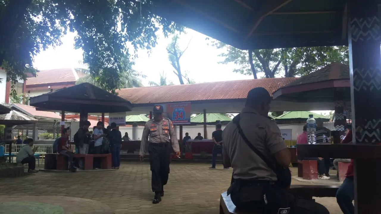 Petugas Keamanan Pemilu