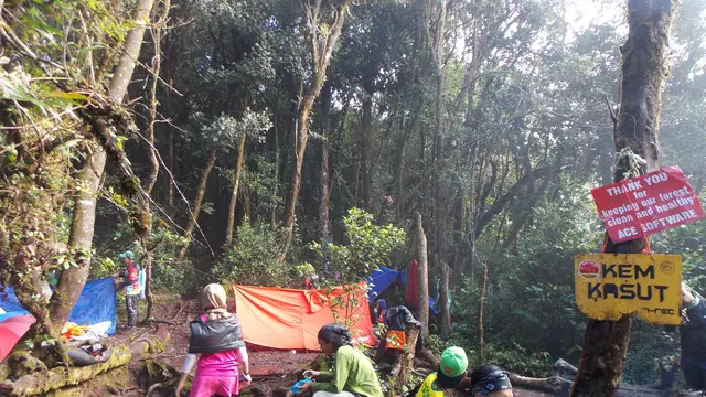 Gunung Yong Belar