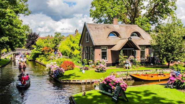 Keindahan Giethoorn (sumber:businessinsider)