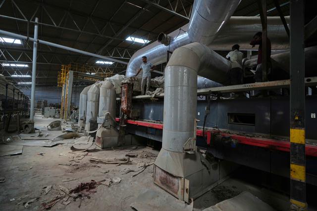 Kesulitan Pasokan Gas, Industri Keramik di Morbi India Terhenti