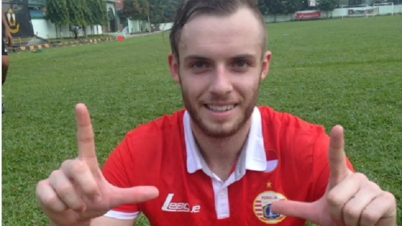 Mantan pemain Pusamania Borneo FC, Tarik Boschetti akan memperkuat Persija Jakarta pada putaran kedua Torabika Soccer Championship 2016 presented by IM3 Ooredoo. (Twitter Persija)