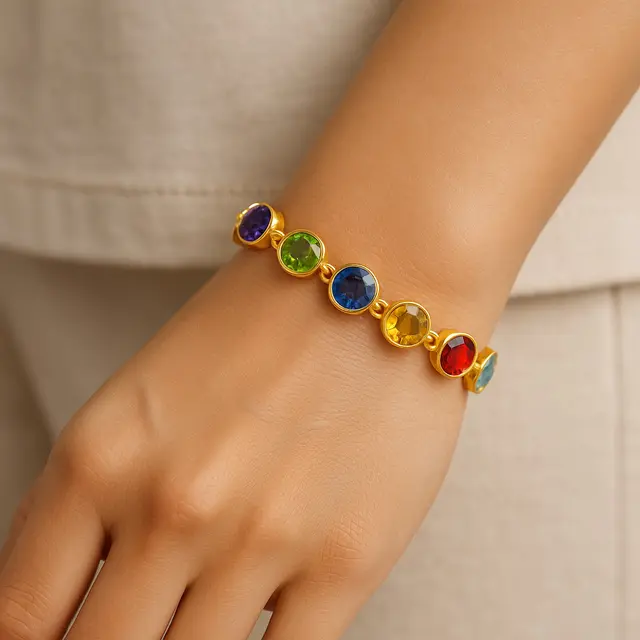 Model Gelang Emas 22 Karat dengan Batu Mulia Pilihan
