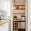 8 Inspirasi Mini Bar Dapur Minimalis untuk Rumah Kecil yang Bikin Dapur Makin Estetik