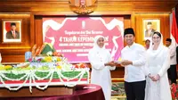 Khofifah dan Emil Dardak pada acara tasyakuran empat tahun di Gedung Negara Grahadi Surabaya. (Dian Kurniawan/Liputan6.com).