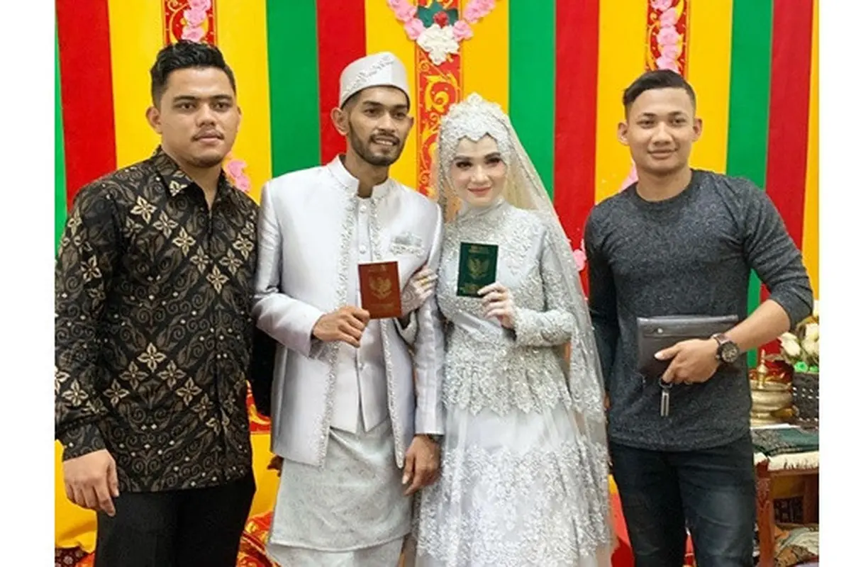 Nikah Saat Wabah Corona Covid-19, Ini 6 Momen Martunis Ronaldo Sunting Sri Wahyuni