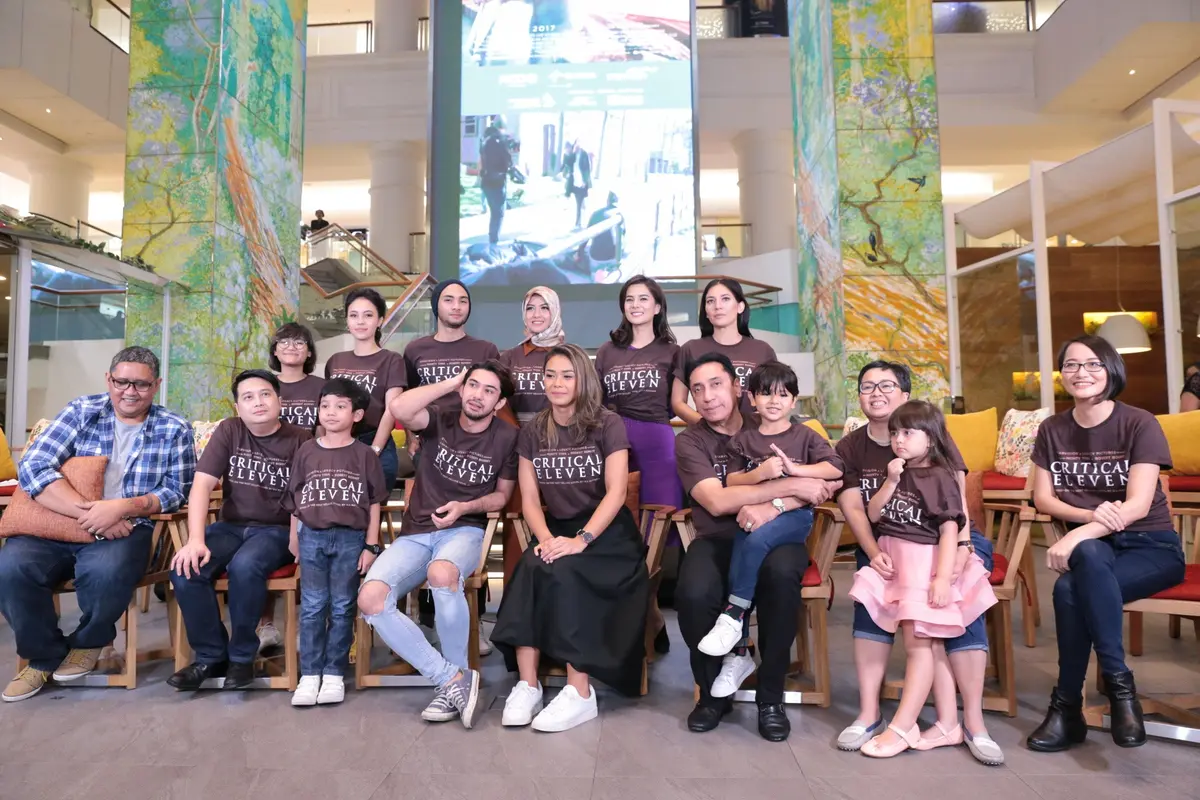 [Bintang] Preskon film Critical Eleven