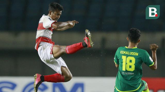 FOTO: Persebaya Raih Kemenangan kedua usai Tundukkan Madura United 2-1 - Zulfiandi; Muhammad Kemaluddin