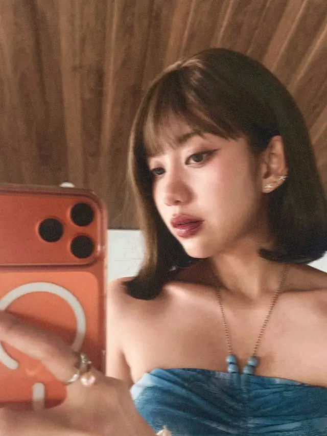 Makeup  Ghea Indrawari. [@gheaindrawari]