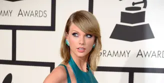 Hubungan Antara Taylor Swift dan Calvin Harris semakin serius, hal ini karena ia baru saja membuat pernyataan besar di atas panggung. (Bintang/EPA)