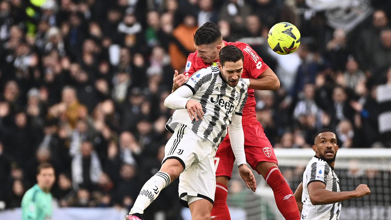 Foto: Nasib Sial AC Milan dan Juventus di Pekan Ke-20 Liga Italian 2022 / 2023