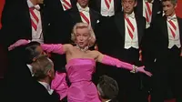 Marilyn Monroe dalam film "Gentlemen Prefer Blondes". (Sumber Wikimedia/20th Century Fox/ranah publik)