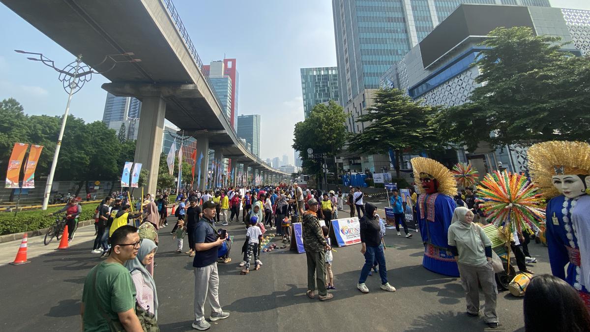 CFD Perdana Jl Rasuna Said Membludak, Ada yang Bikin Warga Rela Datang Pagi-Pagi