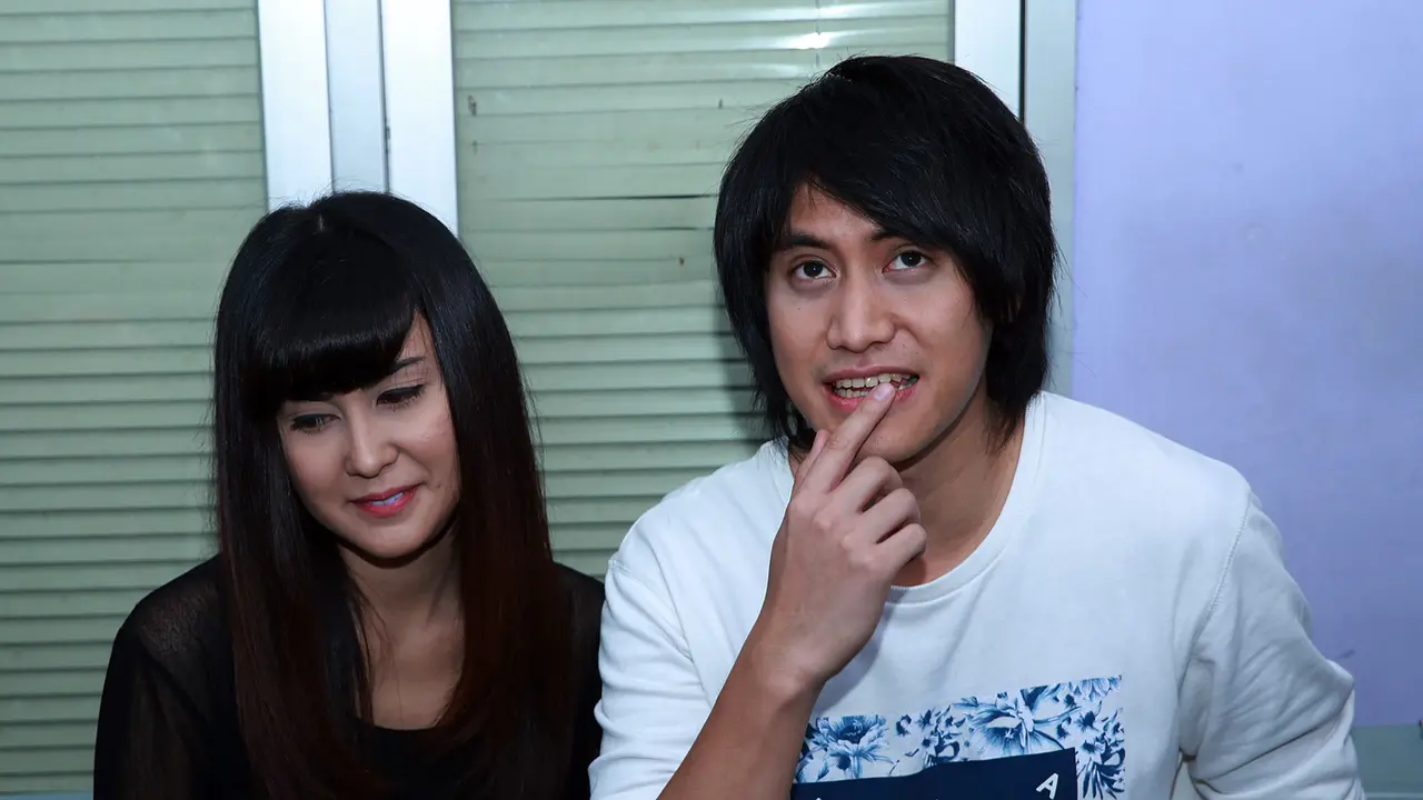 [Bintang] Kevin Aprilio dan Vicy Melanie