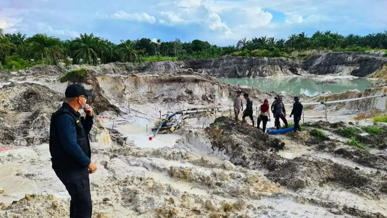 Lokasi penambangan pasir ilegal di Kabupaten Bengkalis yang dibongkar oleh Polda Riau.
