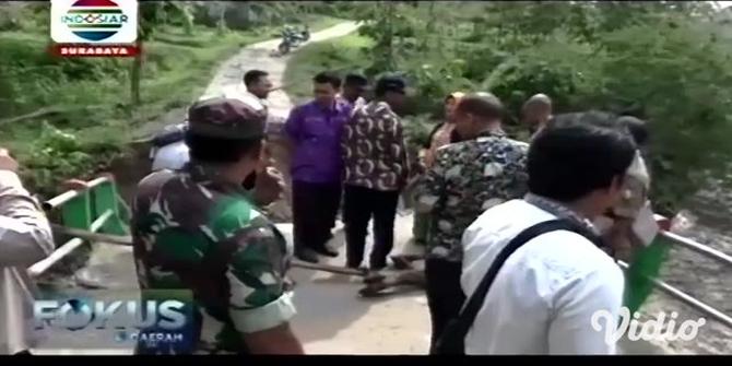 VIDEO: Jembatan Penghubung 3 Dusun di Bojonegoro Terputus, Warga Terisolasi