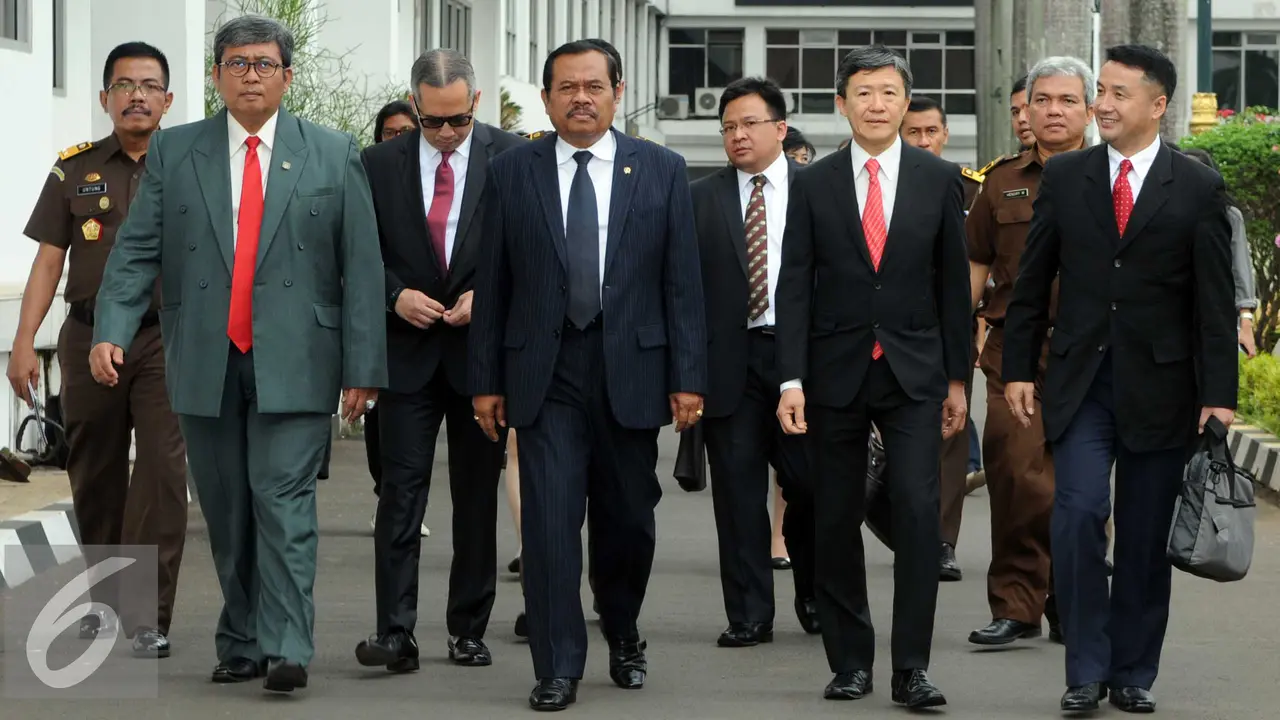 20160317-KPK-Hongkong-Jakarta-HM-Prasetyo-Simon-Y.L.Peh-HA