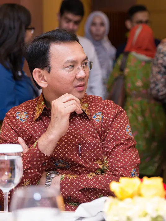 Film yang bertajuk 'Talak 3’ ini disutradarai oleh Hanung Bramantyo dan Ismail Basbeth.  (Desmond Manullang/Bintang.com)