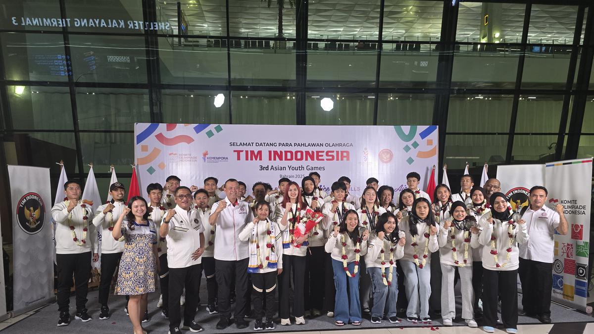 Cuma Target 8 Besar, Voli Putri Indonesia Sukses Rebut Perak di Asian Youth Games 2025