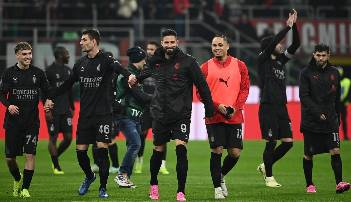 Kemenangan ini memantapkan AC Milan duduk di posisi ketiga dengan 52 poin dari 24 pertandingan. (Isabella BONOTTO/AFP)
