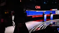 Mantan Presiden Donald Trump dan Presiden Joe Biden berdebat di studio CNN di Atlanta pada 27 Juni. (Will Lanzoni/CNN)