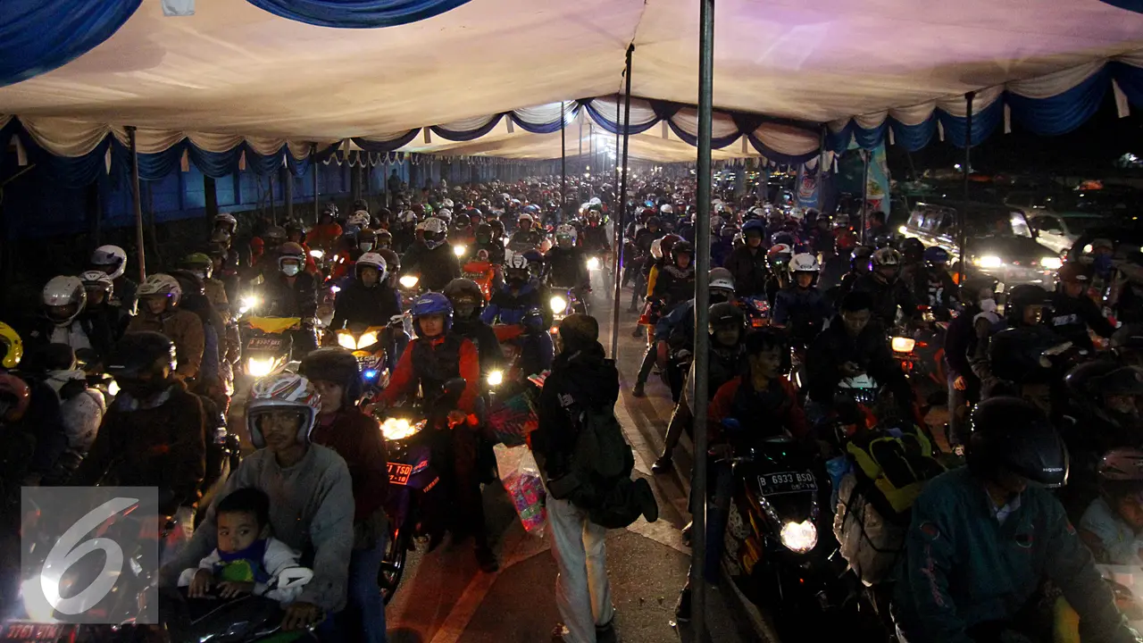 20150715-Mudik-Lebaran-Banten-Pelabuhan-Merak4
