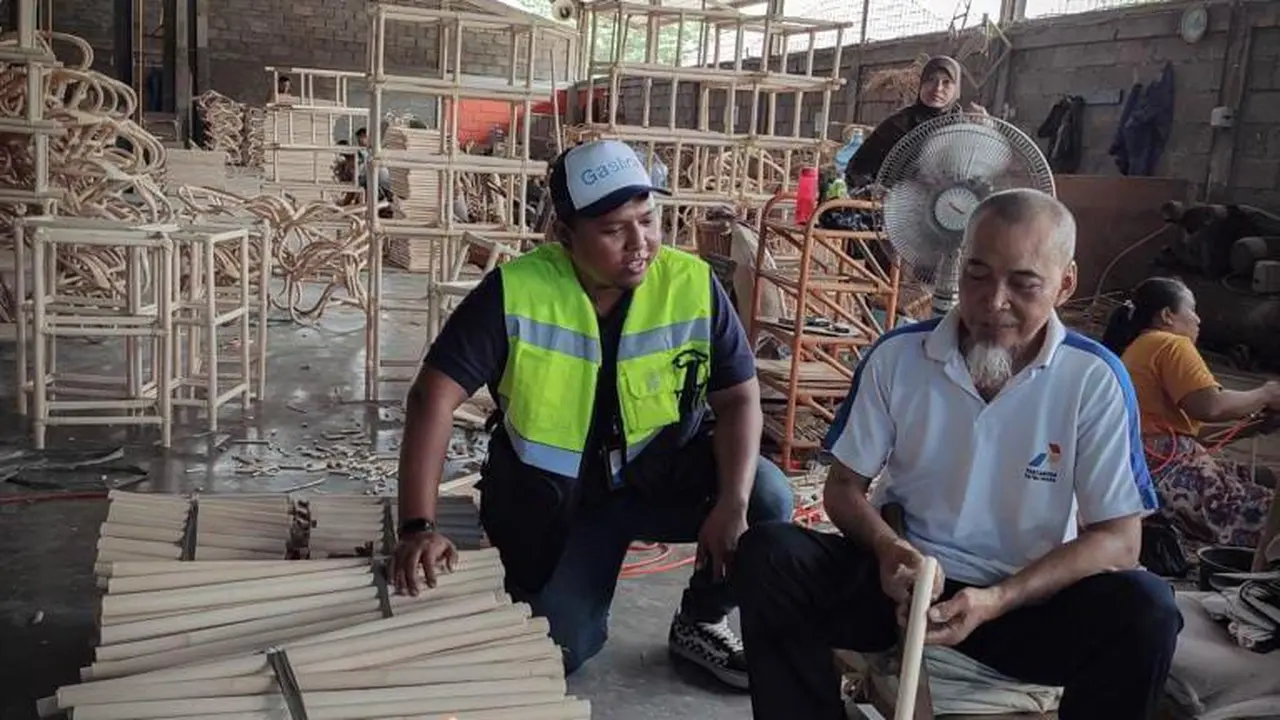 PT Gagas Energi Indonesia (Gagas) sebagai afiliasi Sub Holding Gas Pertamina melalui produk Gaslink membantu daya saing produk kerajinan rotan khas Indonesia untuk dapat lebih kompetitif dikancah global.