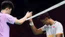 Tidak hanya Jonatan, tunggal putra Indonesia Alwi Farhan juga memastikan lolos ke semifinal Korea Open 2025. Kepastian tersebut diperoleh setelah Alwi mengandaskan perlawanan tunggal China Hong Yang lewat drama tiga gim 4-21, 21-16, 21-17. (ANTHONY WALLACE/AFP)