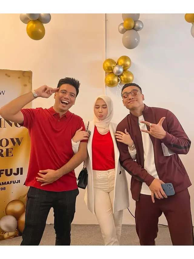 6 Potret Kedekatan Marissya Icha dan Frans Faisal, Konten Barengnya Bikin Gemas