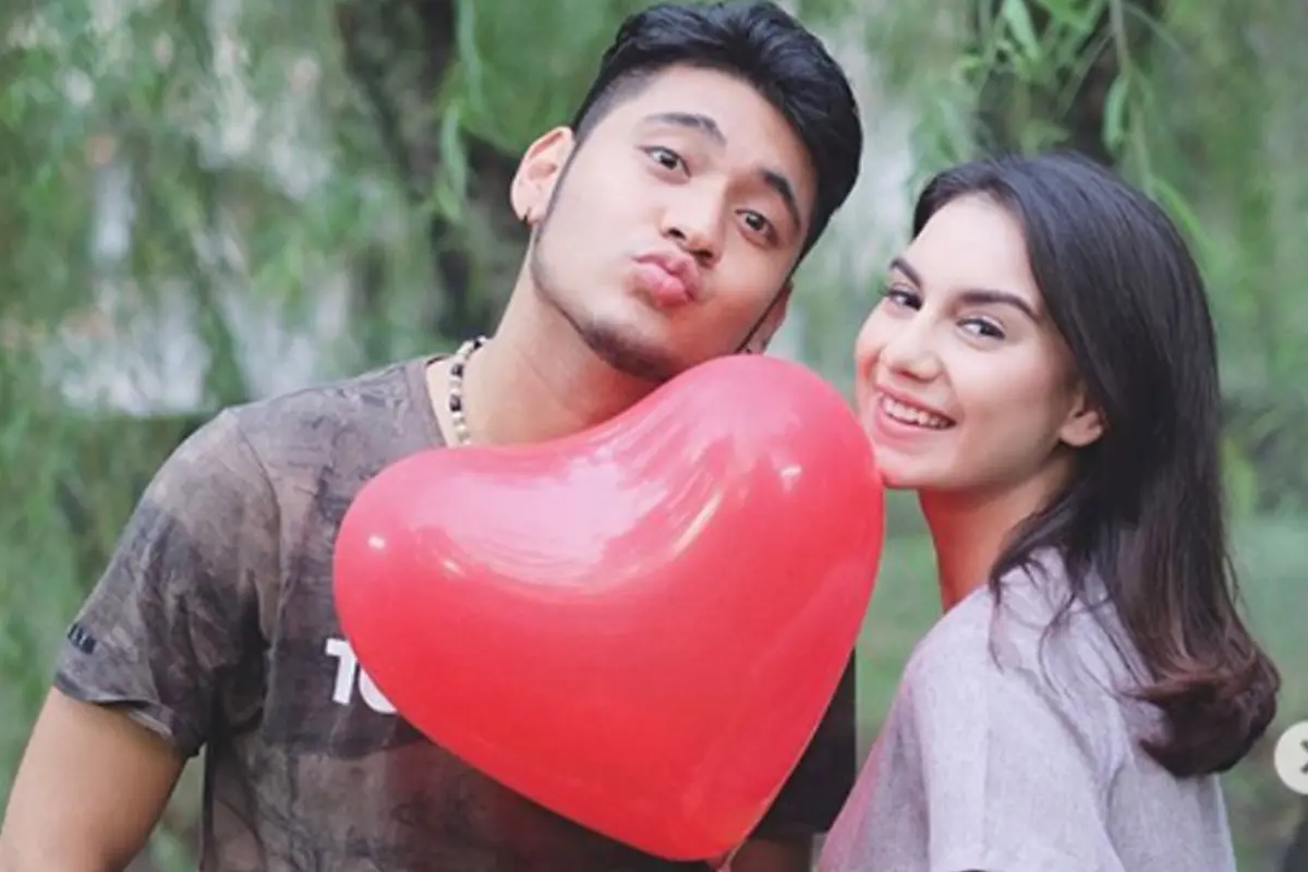 Irish Bella dan Giorgino Abraham