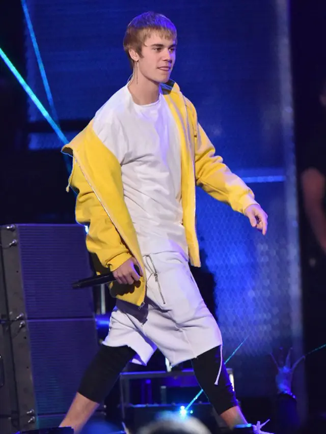 [Bintang] Justin Bieber dan Hailey Baldwin