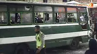 Bus Kopaja Terbalik di Daan Mogot, 1 Kenek dan 3 Penumpang Luka