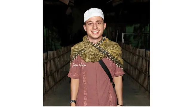 Editan kocak (Sumber: Instagram/indra.hakim)