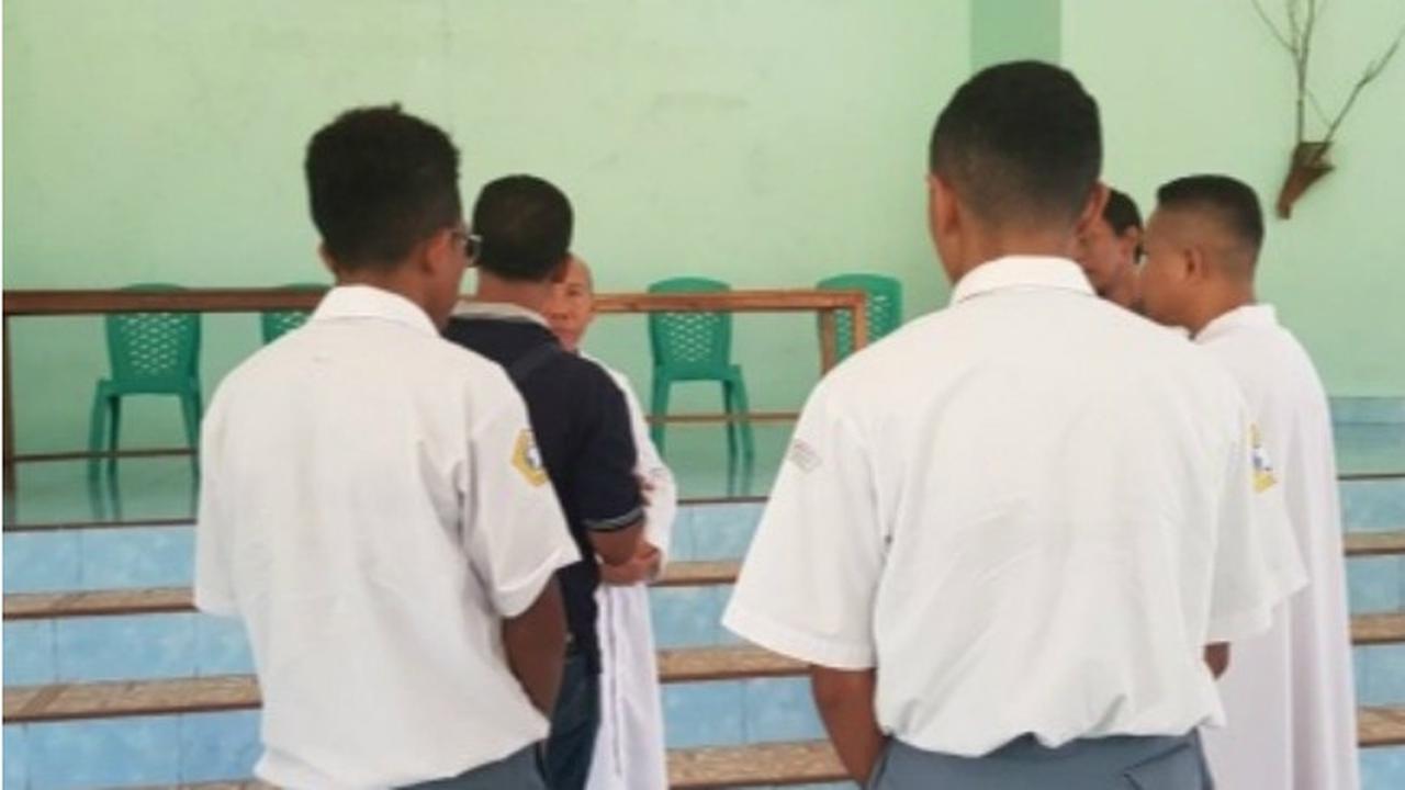 77 Siswa Seminari di NTT Dihukum Senior Makan Kotoran Manusia