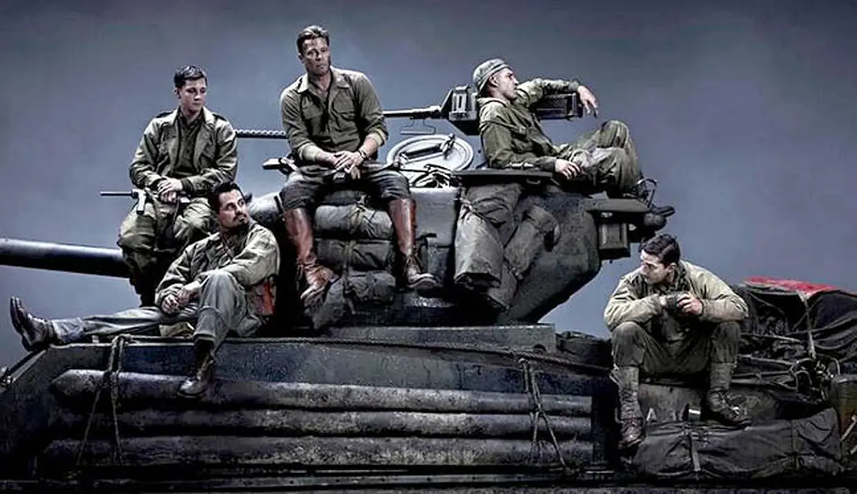 Wardaddy dan krunya harus menerima kenyataan bahwa selain mereka kalah jumlah mereka juga kalah dalam persenjataan. (Sony Pictures/wwn)