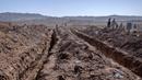 Korban gempa magnitudo 6,3 yang mengguncang Afghanistan kembali bertambah. (AP Photo/Ebrahim Noroozi)