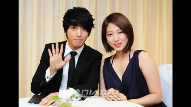 [Bintang] Jung Yong Hwa dan Park Shin Hye