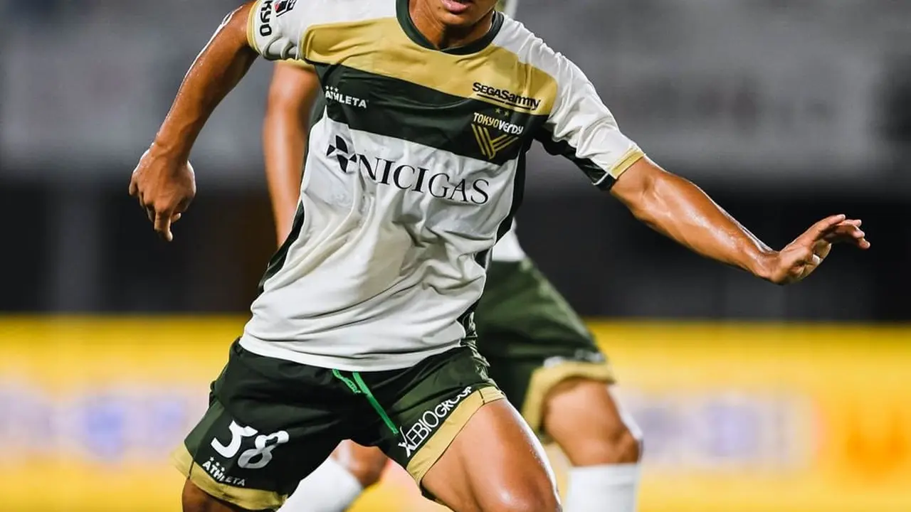 Pratama Arhan debut di Tokyo Verdy. (J League).