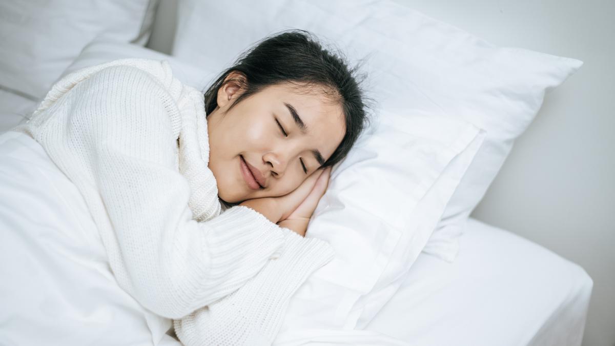 Tidur dengan Lampu Menyala, Kebiasaan Sepele yang Efeknya Bisa Ganggu Kesehatan