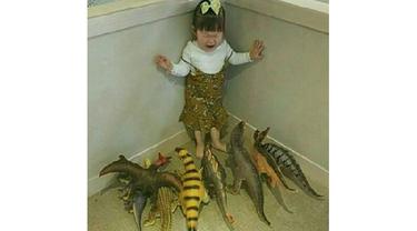 10 Aksi Kocak Anak-anak ini Bikin Kangen Masa Kecil