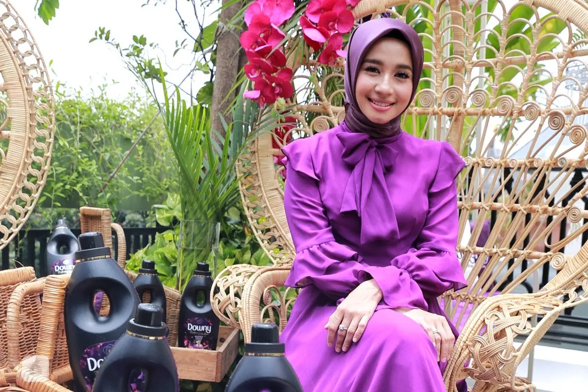 [Bintang] Laudya Cynthia Bella