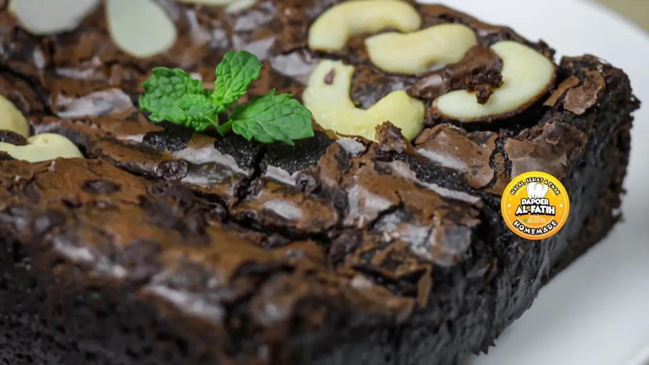 Berawal Titip Kue di Warung, Kini Dapoer Al-Fatih Rutin Buka PO Menu Manis