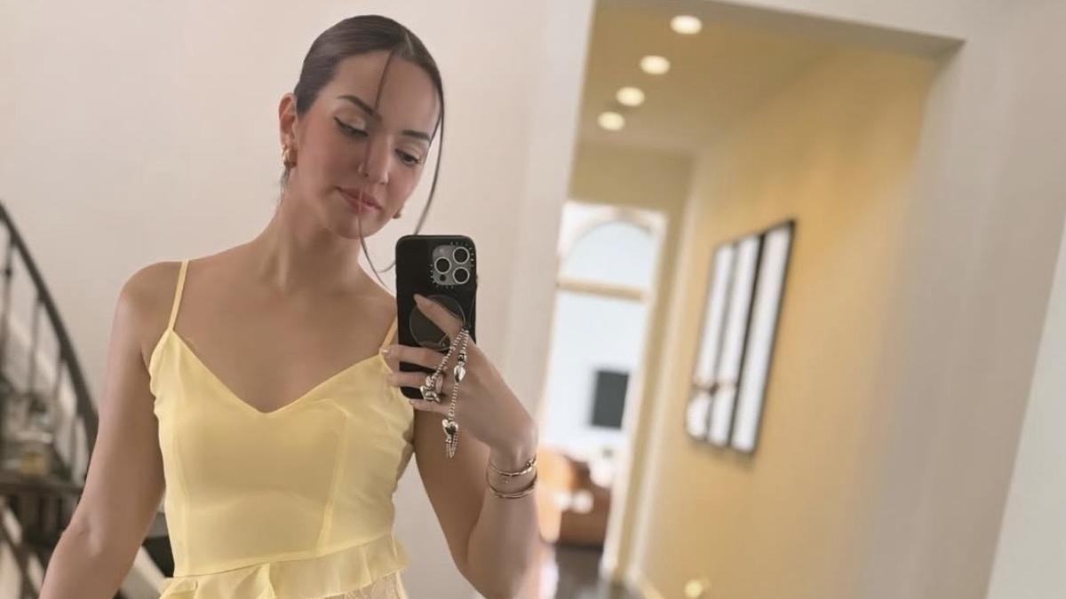 6 Potret Nia Ramadhani Elegan Dibalut Dress Kuning Rayakan Pesta Ulang Tahun ke-35 di Amerika Serikat Bersama Keluarga dan Mertua