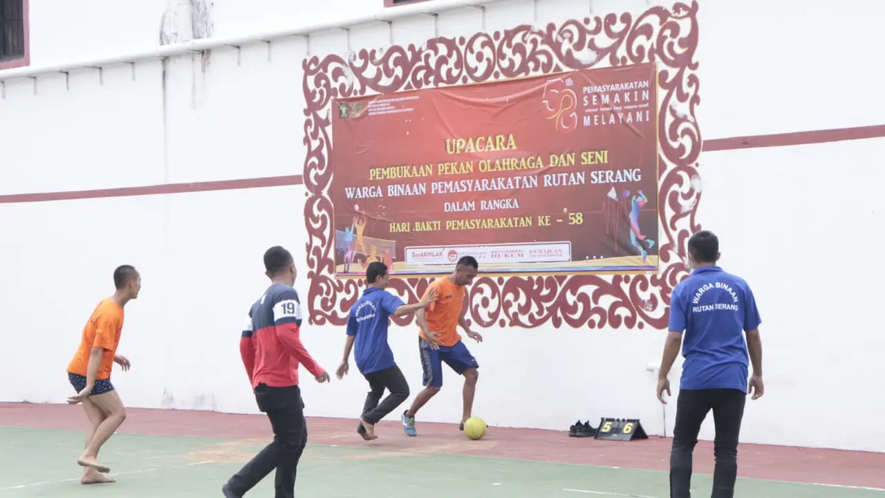 Kegiatan WBP Rutan Kelas IIB Serang Jelang Ramadan. (Senin, 28/03/2022). (Dokumentasi Humas Rutan Kelas IIB Serang).