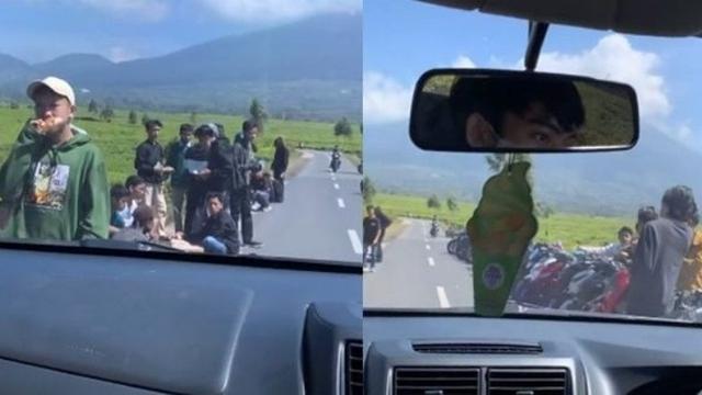 Bikin Gregetan, Segerombolan Anak Motor Parkir Berjajar di Jalanan -  Otomotif Liputan6.com