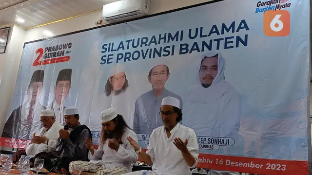 Doa ulama dan kyai Banten untuk Pilpres 2024. (Sabtu, 16/12/2023). (Yandhi Deslatama/Liputan6.com).