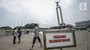 Suasana Taman Lapangan Banteng di Jakarta, Minggu (18/10/2020). Taman Lapangan Banteng dibuka pukul 06.00 sampai 17.00, khusus bagi masyarakat yang akan berolahraga. (Liputan6.com/Faizal Fanani)